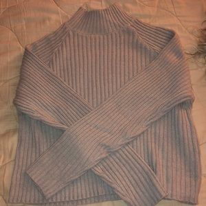 Turtle neck grey sweater